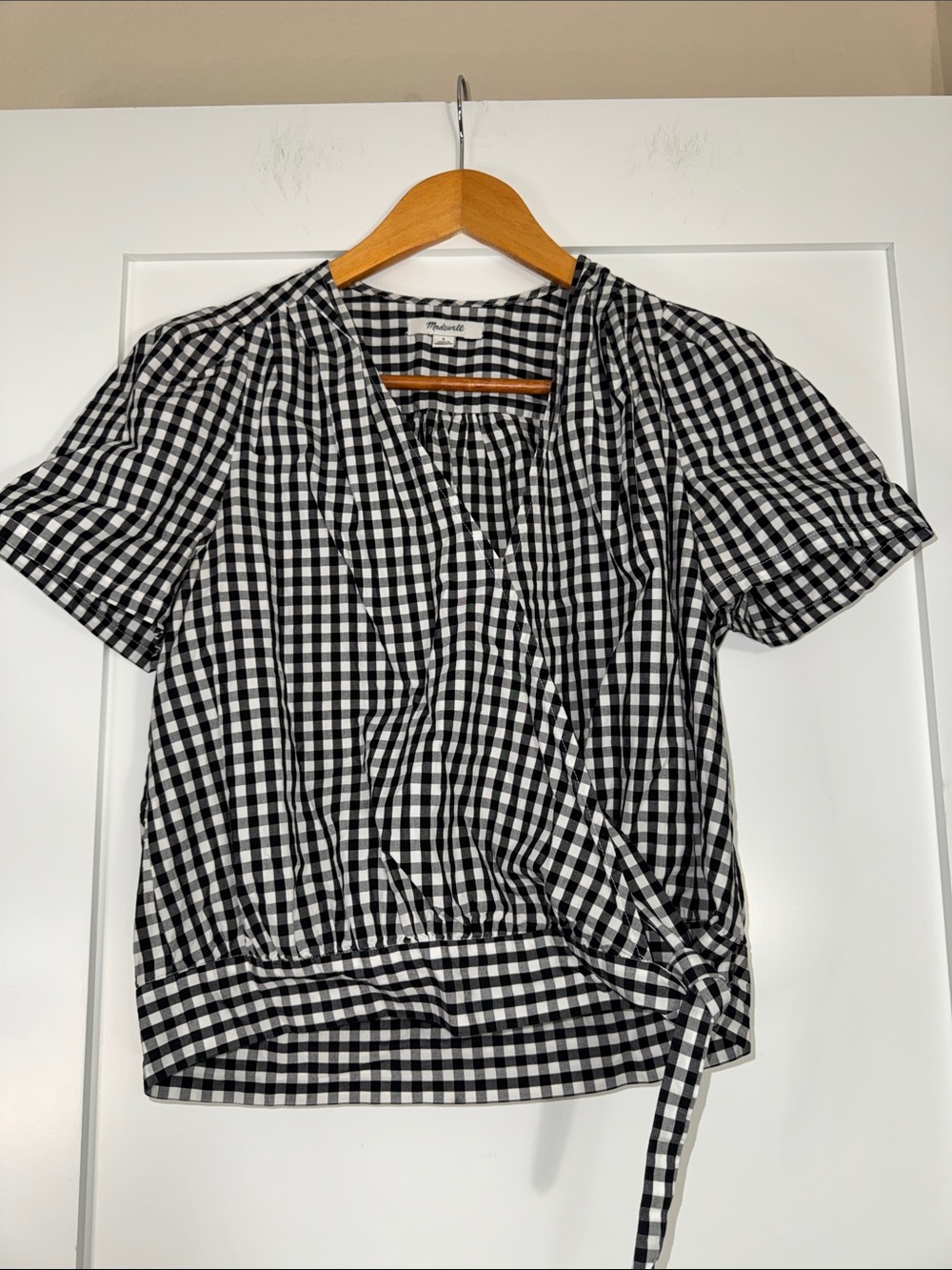 Madewell Black & White Gingham Wrap Short-Sleeve Blouse Sz Small Checkered